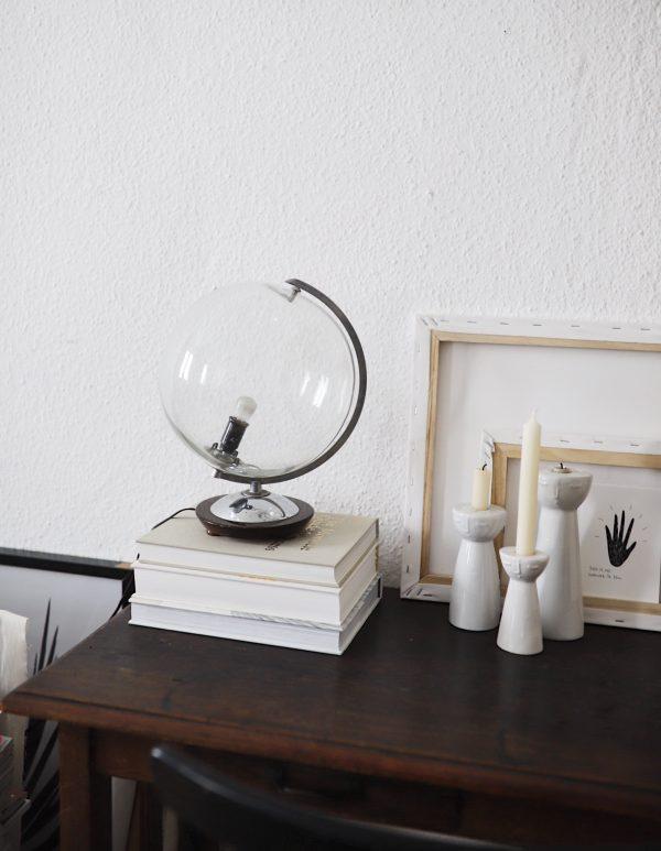 globe lamp