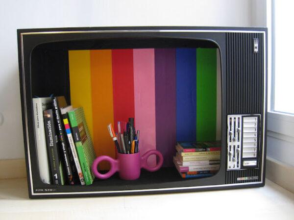 cool things to do with an old tv
