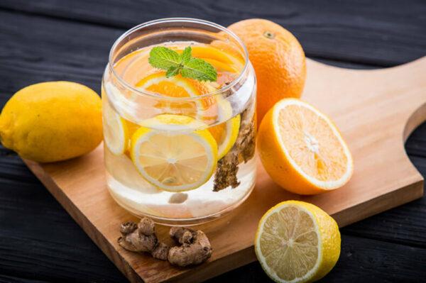 orange and ginger pieces in the jar