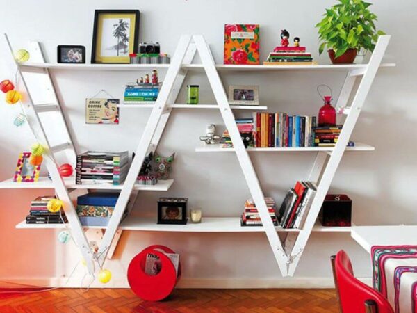 diy ladder bookcase