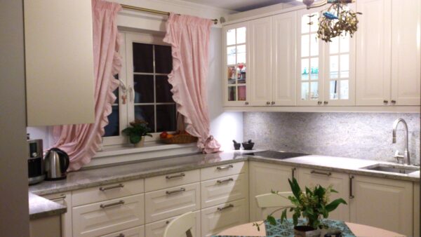 white kitchen