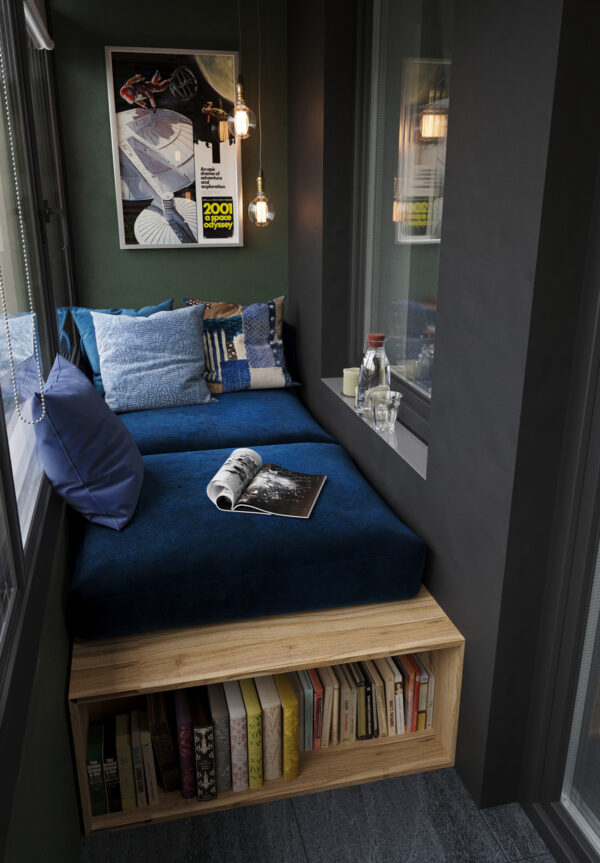 small balcony furniture