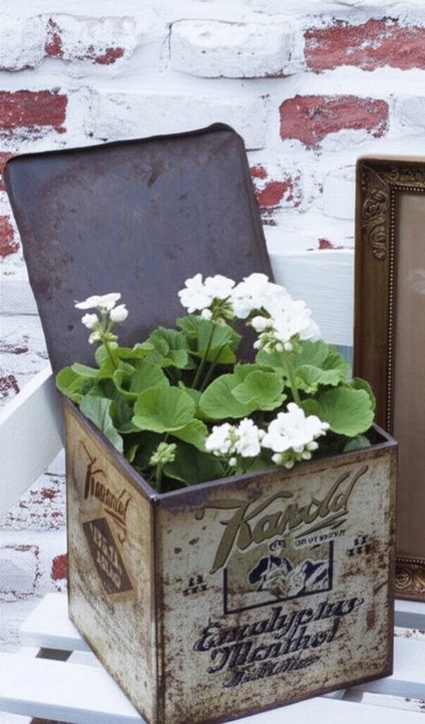 vintage garden decorations